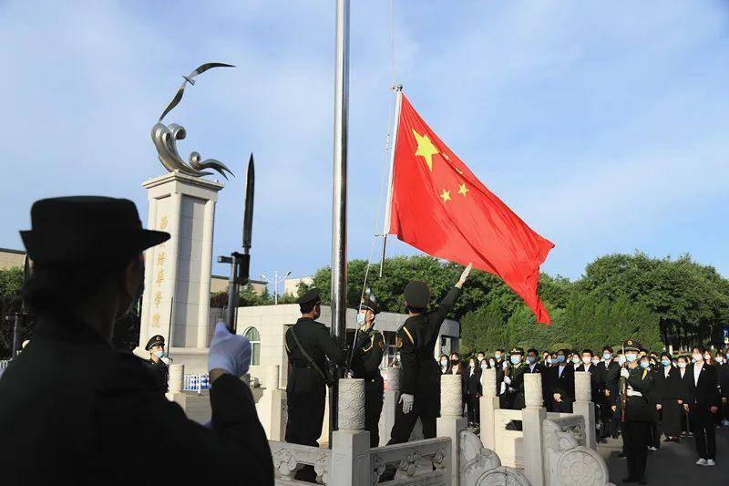 卜冠今《喜卷常乐城》正在热播 “李宅支柱”谢全佳笑梗不断